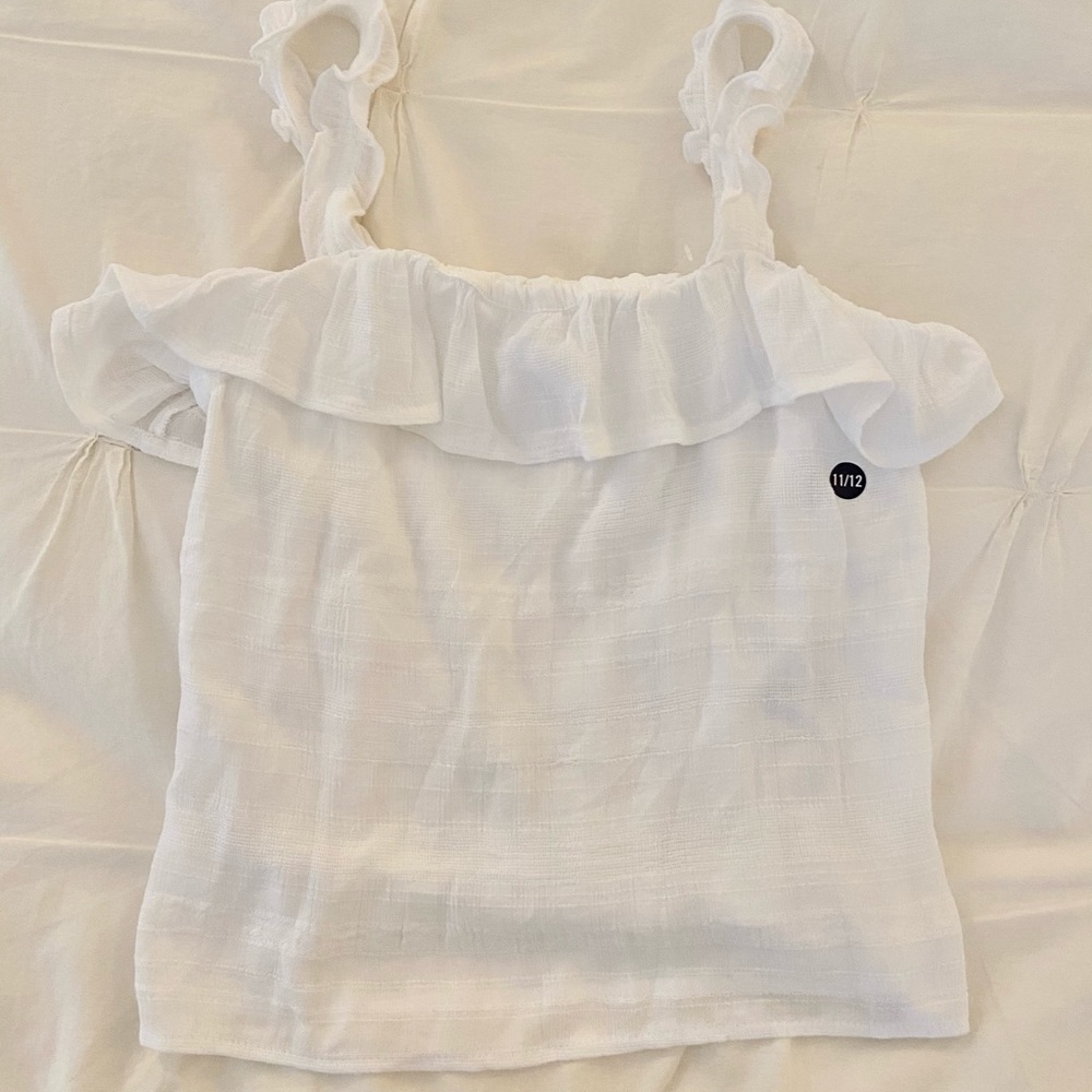 A&F kids white ruffle trim top, NWT, Size 11/12